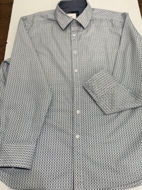 Robert Graham Regular Fit Shirt. Size Large.